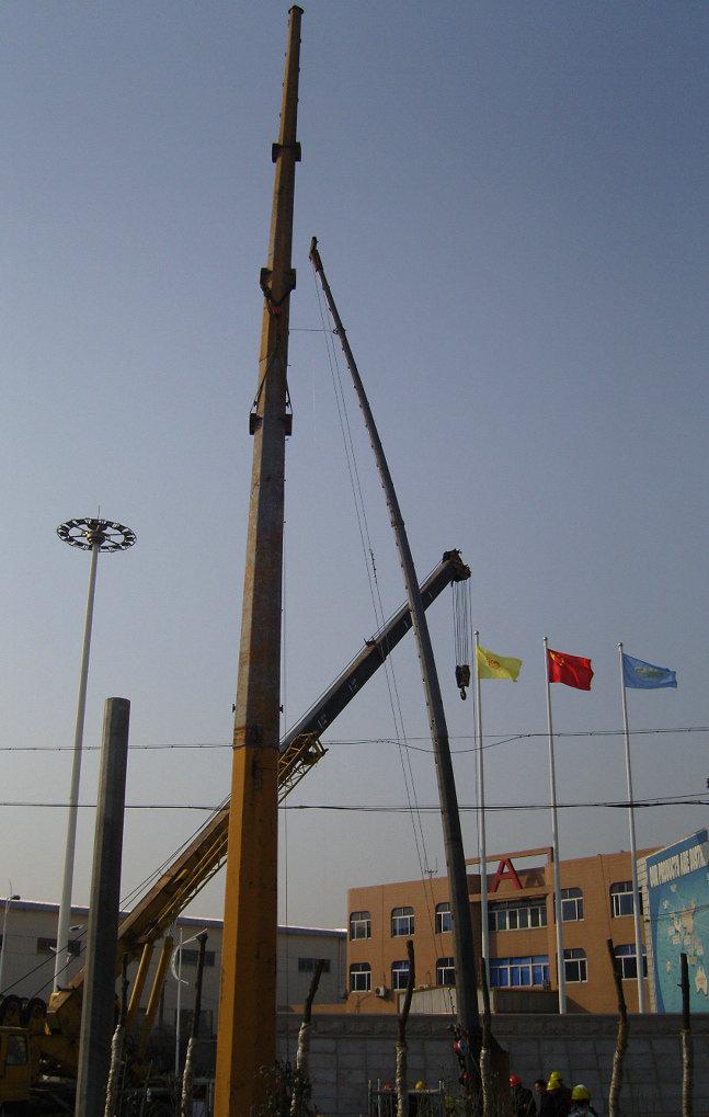 20m 항구 주문을 받아서 만들어지는 직업적인 높은 돛대 전등 기둥 뜨거운 복각 전기 요법 OEM 3