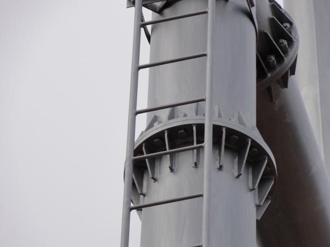 널리 이용된 단청 폴란드 탑 10m 200m가 220 Kv에 의하여 강관 관 직류 전기를 통했습니다 7