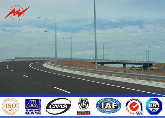 표면이 6M-12M 고도 가로등 폴란드 degisn 뜨거운 복각에 의하여 직류 전기를 통했습니다