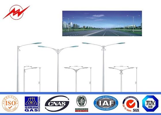 두 배 팔을 가진 옥외 직류 전기를 통한 강철 전화선용 전주 가로등 폴란드