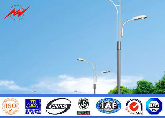 주차 지역을 위한 내진성 1.5M 배반 팔 태양 에너지 전등 기둥