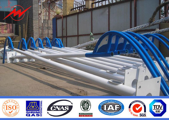 8각형 태양 두 배 플랜지를 가진 팔에 의하여 직류 전기를 통하는 가로등 폴란드