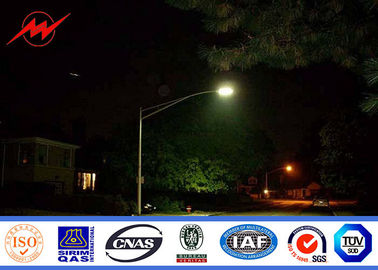 화면 폴리에스터 파워 코팅으로 핫 디프 가લ્바네이즈 된 거리 조명 기둥