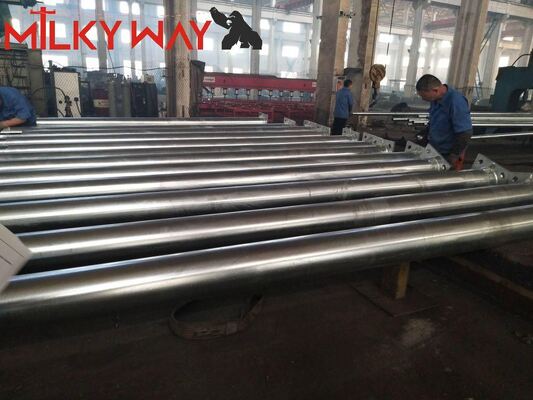 Durable Octagonal Steel Power Pole with 35FT to 90FT Lengths and Protective Bitumen Finish for Transmission Lines