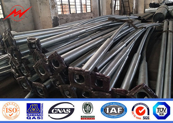 8 M 뜨거운 복각 두 배 팔에 옥외 직류 전기를 통한 Q345 가로등 폴란드